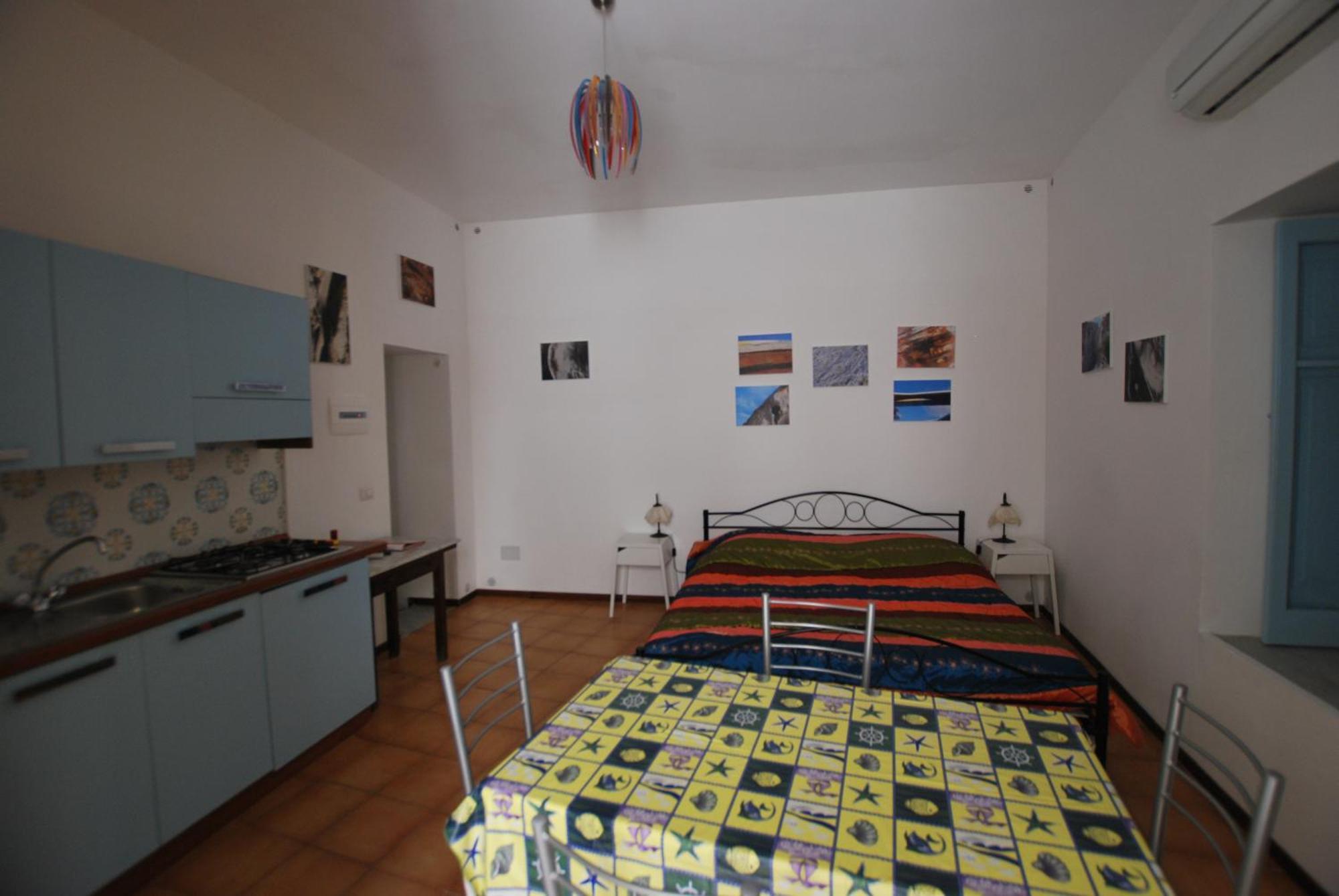 Vulcanoconsult Appartamenti Spiaggia Lipari  Bilik gambar